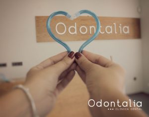 Clinica Dental Odontalia en Salteras - Amamos lo que hacemos